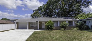 Exterior - Your stay near Stadium/downtown/Airport- Tampa  (Tampa)