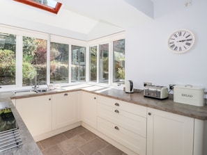 Fridge, dishwasher, cookware/dishes/utensils