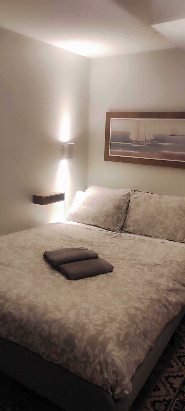 1 bedroom, iron/ironing board, WiFi