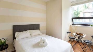 2 Schlafzimmer, Bügeleisen/Bügelbrett, WLAN, Bettwäsche