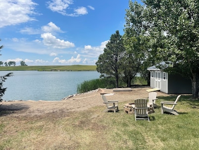 Lakeside Cabin 10 miles from Aberdeen, SD