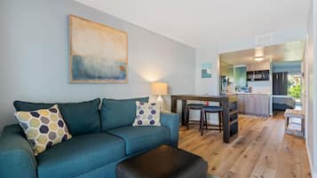 Smart TV, video games