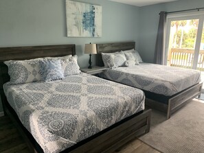 2 bedrooms, travel cot, WiFi