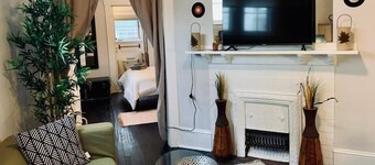 233 Relaxing Retreat #1