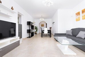 Smart TV - Home2Book Charming Casa El Refugio (Antigua)