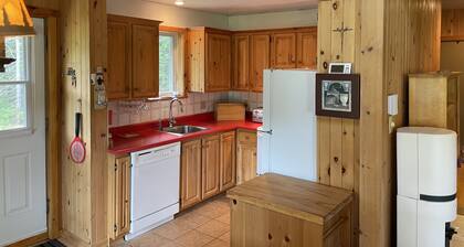 Cosy chalet 5 minutes from Mont Grand-Fonds regional park