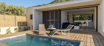 Villa ideal for family and friends - Private pool and spa - 5 min from the beach