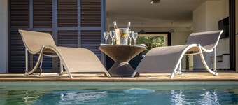 Villa ideal for family and friends - Private pool and spa - 5 min from the beach