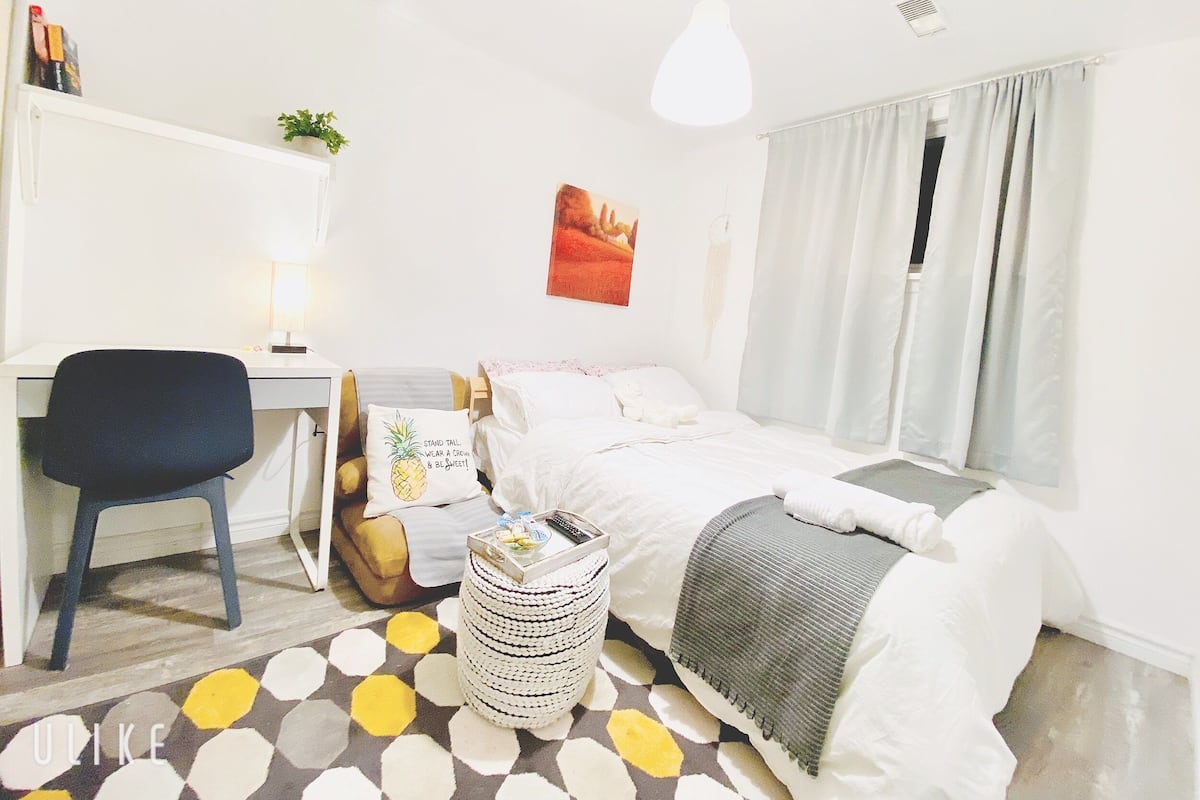 Economy Double Room | Desk, laptop workspace, free WiFi