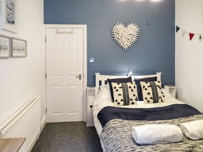 1 chambre, Wi-Fi gratuit, draps fournis