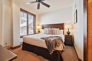 3 bedrooms, laptop workspace, free WiFi