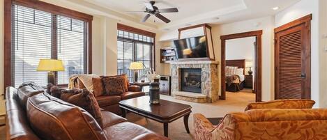 Condo, 3 Bedrooms | Living area | Smart TV