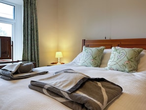 2 chambres, Wi-Fi gratuit, draps fournis