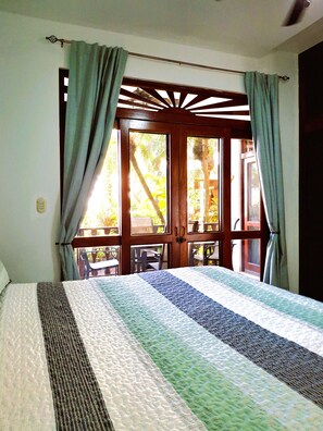 2 bedrooms, in-room safe, desk, iron/ironing board - Entire 2 Bedroom / 2 Bath Oceanfront Condo in Jaco! (Jacó)