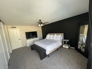 3 bedrooms, WiFi - Ended up in Havasu (Lake Havasu City)