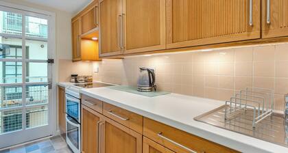 Campbells Close Apartment