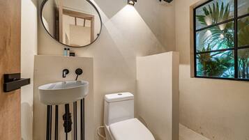 Villa, 6 camere da letto | Bagno | Doccia, asciugacapelli, asciugamani, sapone