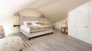 1 bedroom, individually decorated, individually furnished, free WiFi