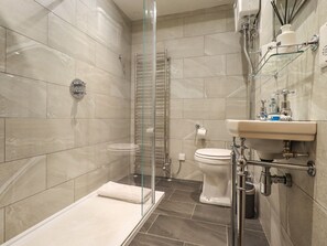 Cottage | Interior - Stepping Stones House (Ambleside)