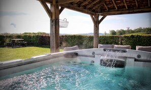 Pool - Hawkrigg Farm (Ambleside)