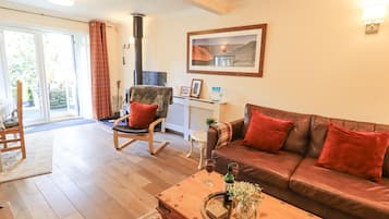 Cottage | Living area | DVD player