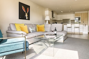 Cottage | Living area