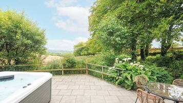 Cottage | Terrace/patio