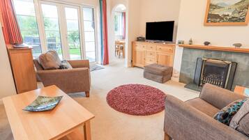 Cottage | Living area