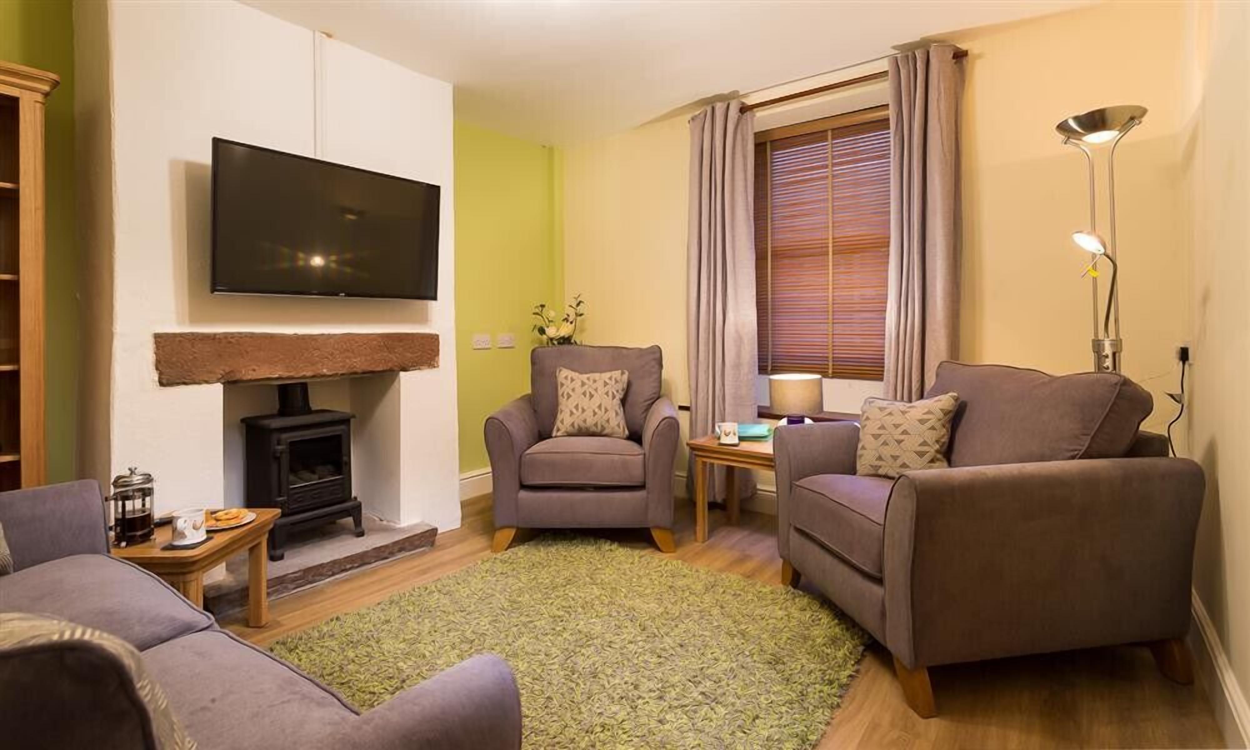 المنشأة من الداخل