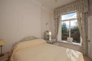 1 bedroom, individually decorated, individually furnished, free WiFi