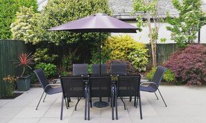 Outdoor dining - Bowderstone (Keswick)