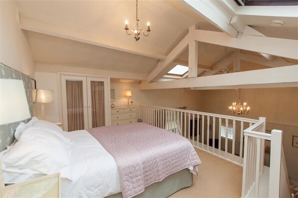 1 bedroom, individually decorated, individually furnished, free WiFi - The Coach House (Ambleside)