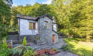 Cottage | Front of property - Brooklands (Ambleside)