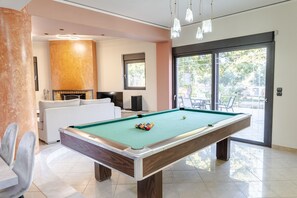 Game room