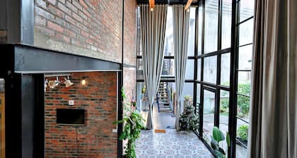 Private Room in Halong City Center - HANZ Almor2