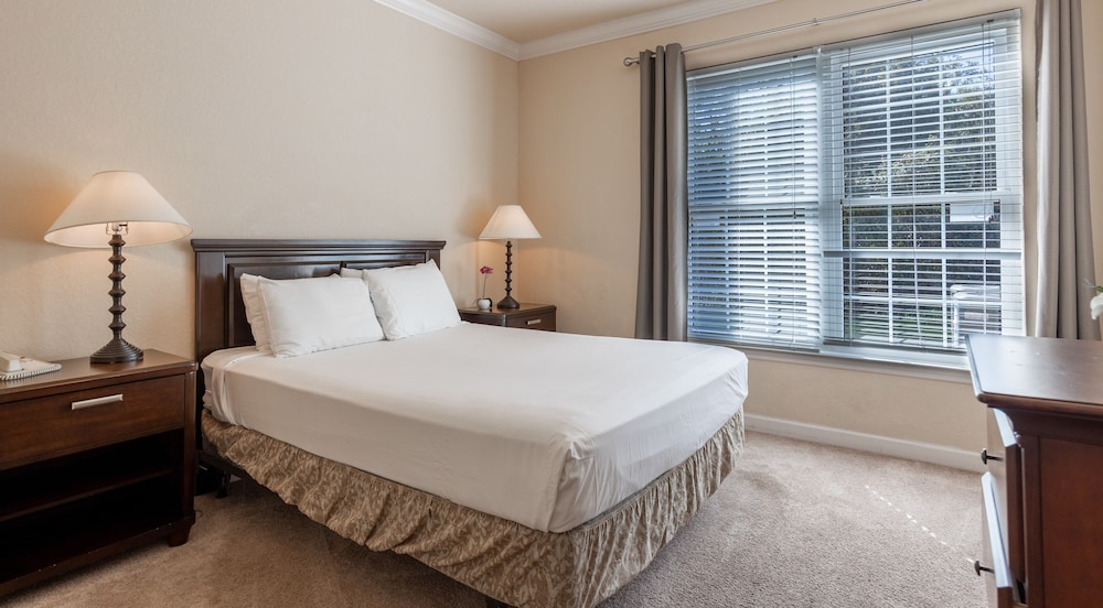 1371TT 6107 Beautiful 2/2 Tuscana Resort Condo 11 Miles From Disney