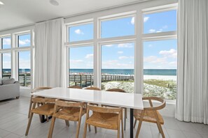 Dining - Amazing Grace - Beachfront, Private Saltwater Pool*Pool Heating Available* (Orange Beach)