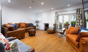 Interior - Wynford (Ambleside)