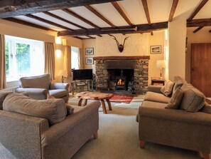 Cottage | Living area