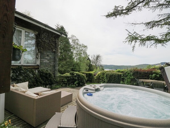 Cottage | Spabad buiten