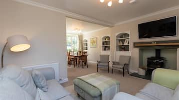 3 bedrooms, WiFi (free), individually decorated, individually furnished