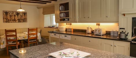 Fridge, dishwasher, cookware/dishes/utensils