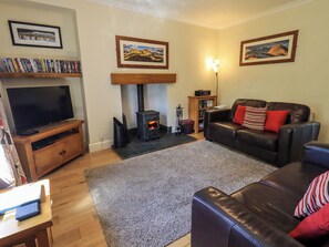 Cottage | Living area