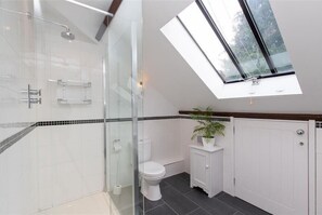 Bathroom - The Gallery (Ambleside)