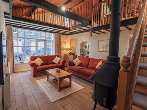 Cottage | Living area | DVD player
