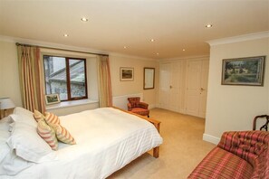 3 bedrooms, individually decorated, individually furnished, free WiFi - The Miller (Ambleside)