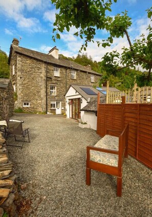 Property grounds - Old Sawrey Stores (Ambleside)