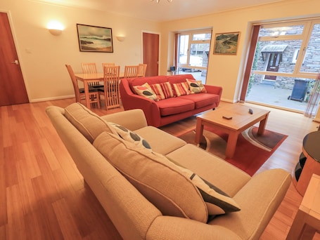 Reproductor de DVD. Molly's Cottage