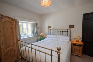 1 غرفة نوم وبديكورات فريدة لكل غرفة وطراز فريد لكل وحدة وواي فاي مجانًا