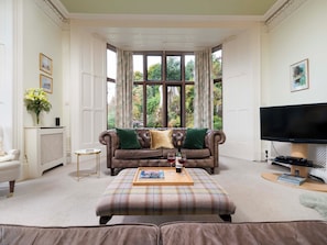 Cottage | Interior